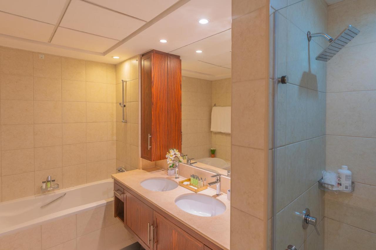 Spectacular Burj & Fountain View - Luxurious 3 Bedrooms & Maids Room - The Residences Dubai Exterior foto