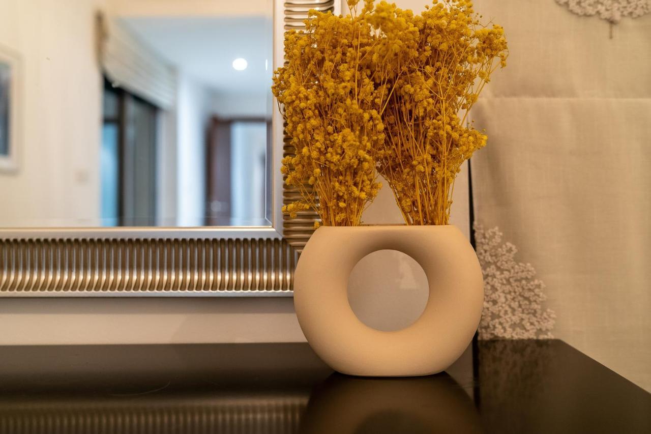Spectacular Burj & Fountain View - Luxurious 3 Bedrooms & Maids Room - The Residences Dubai Exterior foto